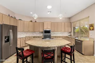 22256 N 55th St, Phoenix, AZ 85054 - Photo 13