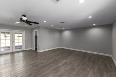 19818 N 5th Drive, Phoenix, AZ 85027 - Photo 7