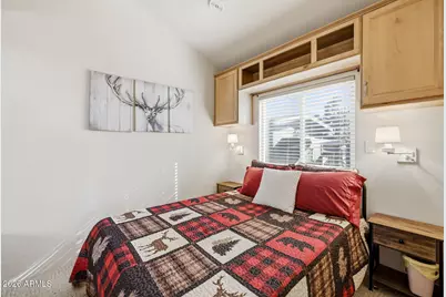 2218 Rodeo Road, Overgaard, AZ 85933 - Photo 15