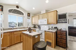 2218 Rodeo Rd, Overgaard, AZ 85933 - Photo 13