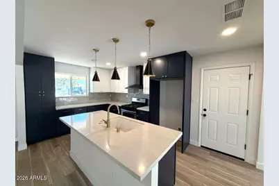 3836 W Myrtle Avenue, Phoenix, AZ 85051 - Photo 5