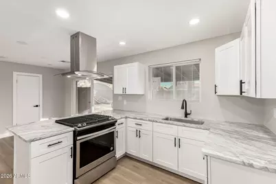 8733 W Turney Avenue, Phoenix, AZ 85037 - Photo 15