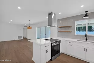 501 W Seldon Ln, Phoenix, AZ 85021 - Photo 15