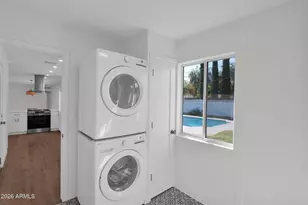 501 W Seldon Ln, Phoenix, AZ 85021 - Photo 27