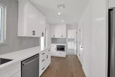 501 W Seldon Lane, Phoenix, AZ 85021 - Photo 17