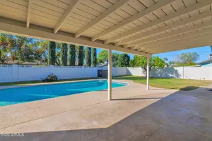 501 W Seldon Ln, Phoenix, AZ 85021 - Photo 37