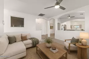 21922 N Dietz Dr, Maricopa, AZ 85138 - Photo 9