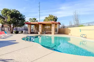 2533 E Wagoner Rd, Phoenix, AZ 85032 - Photo 1