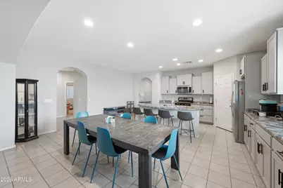 6686 W Pleasant Oak Court, Florence, AZ 85132 - Photo 7