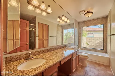 1137 N Winthrop Circle, Mesa, AZ 85213 - Photo 17