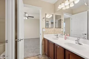 777 E Volk Ln, San Tan Valley, AZ 85140 - Photo 43