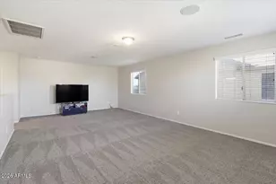 777 E Volk Ln, San Tan Valley, AZ 85140 - Photo 35