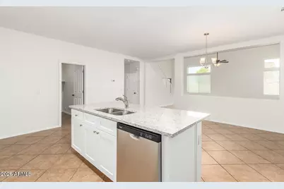 8223 W Florence Avenue, Phoenix, AZ 85043 - Photo 3