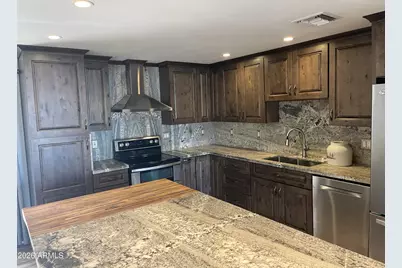 3511 E Greenway Lane, Phoenix, AZ 85032 - Photo 11