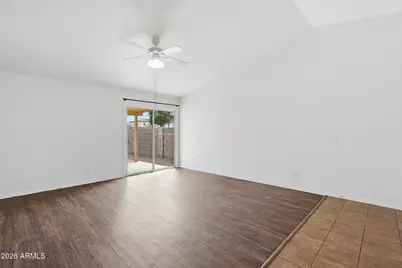 5305 S 27th Drive, Phoenix, AZ 85041 - Photo 5