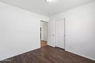 5305 S 27th Dr, Phoenix, AZ 85041 - Photo 13