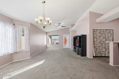 645 W Mirage Loop, Casa Grande, AZ 85122 - Photo 3