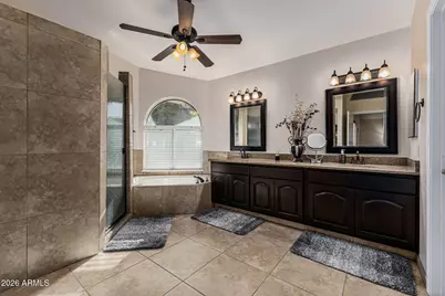 5745 W Mariposa Grande Lane, Glendale, AZ 85310 - Photo 25