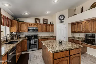 5745 W Mariposa Grande Lane, Glendale, AZ 85310 - Photo 15