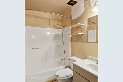 7149 W Wilshire Drive, Phoenix, AZ 85035 - Photo 13