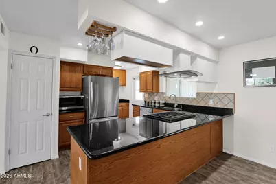 3833 E Desert Cove Avenue, Phoenix, AZ 85028 - Photo 5