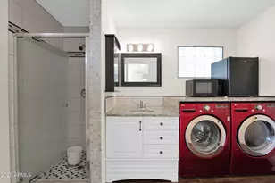 3833 E Desert Cove Ave, Phoenix, AZ 85028 - Photo 27