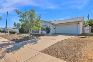 3833 E Desert Cove Ave, Phoenix, AZ 85028 - Photo 35