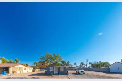 2627 N 30th Place, Phoenix, AZ 85008 - Photo 15