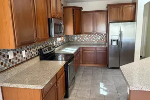 381 S 165th Dr, Goodyear, AZ 85338 - Photo 5