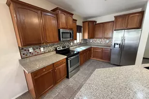 381 S 165th Dr, Goodyear, AZ 85338 - Photo 29