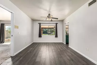 2021 E Pegasus Drive, Tempe, AZ 85283 - Photo 9