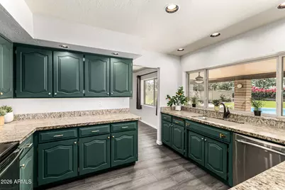 2021 E Pegasus Drive, Tempe, AZ 85283 - Photo 11