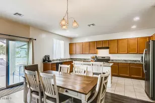 6144 W Freeway Ln, Glendale, AZ 85302 - Photo 5