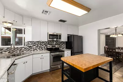 1307 W Thomas Road, Phoenix, AZ 85013 - Photo 15