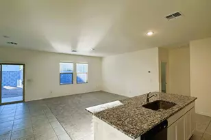 10047 W Devonshire Ave, Phoenix, AZ 85037 - Photo 3