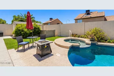 7221 W Windrose Drive, Peoria, AZ 85381 - Photo 9