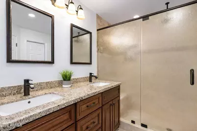 7221 W Windrose Drive, Peoria, AZ 85381 - Photo 27