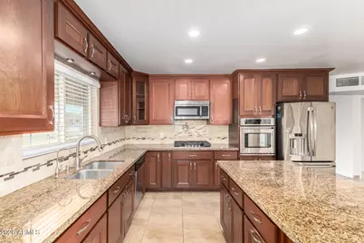 3507 N Apache Way, Scottsdale, AZ 85251 - Photo 11