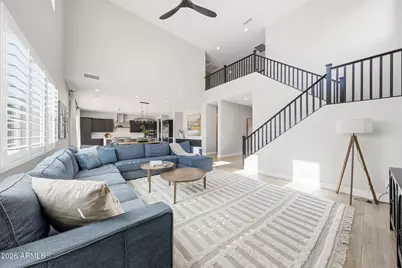 2209 E Fallen Leaf Lane, Phoenix, AZ 85024 - Photo 3