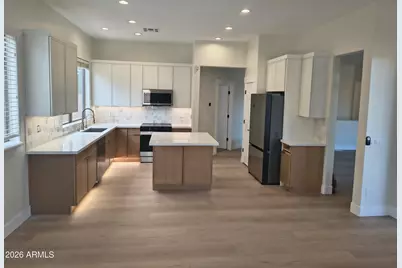 928 W Juniper Avenue, Gilbert, AZ 85233 - Photo 3