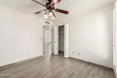 6517 S Hazelton Lane, Tempe, AZ 85283 - Photo 29