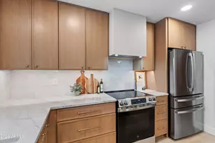 5010 E Dahlia Dr, Scottsdale, AZ 85254 - Photo 11