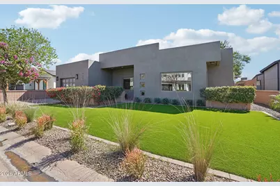 3225 E Sells Drive, Phoenix, AZ 85018 - Photo 1