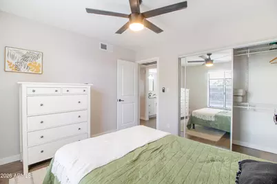 1449 E Highland Avenue #25, Phoenix, AZ 85014 - Photo 15