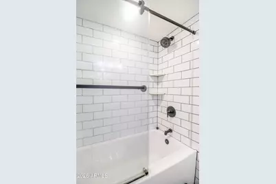 1449 E Highland Avenue #25, Phoenix, AZ 85014 - Photo 17