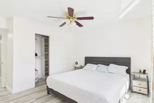 2049 W Joan De Arc Ave, Phoenix, AZ 85029 - Photo 17