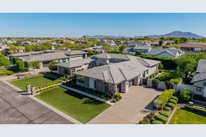 2665 E Hummingbird Way, Gilbert, AZ 85297 - Photo 13