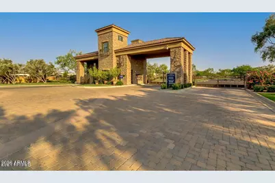 2665 E Hummingbird Way, Gilbert, AZ 85297 - Photo 1