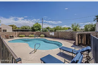 231 N Robson Street #Apt 7, Mesa, AZ 85201 - Photo 3