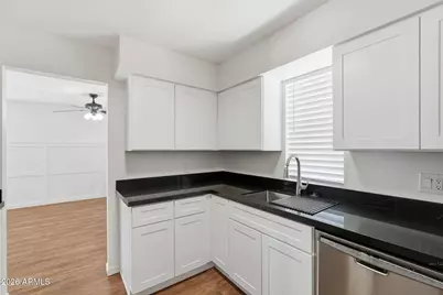 231 N Robson #Apt 7, Mesa, AZ 85201 - Photo 13